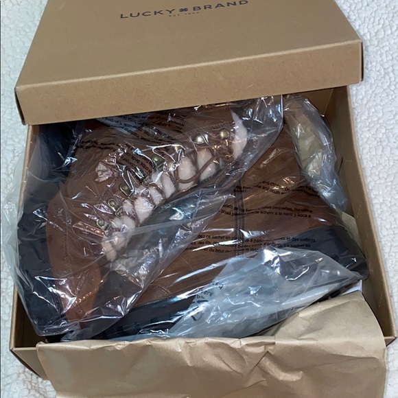 Lucky Brand Ilianna boots - Picture 7 of 8